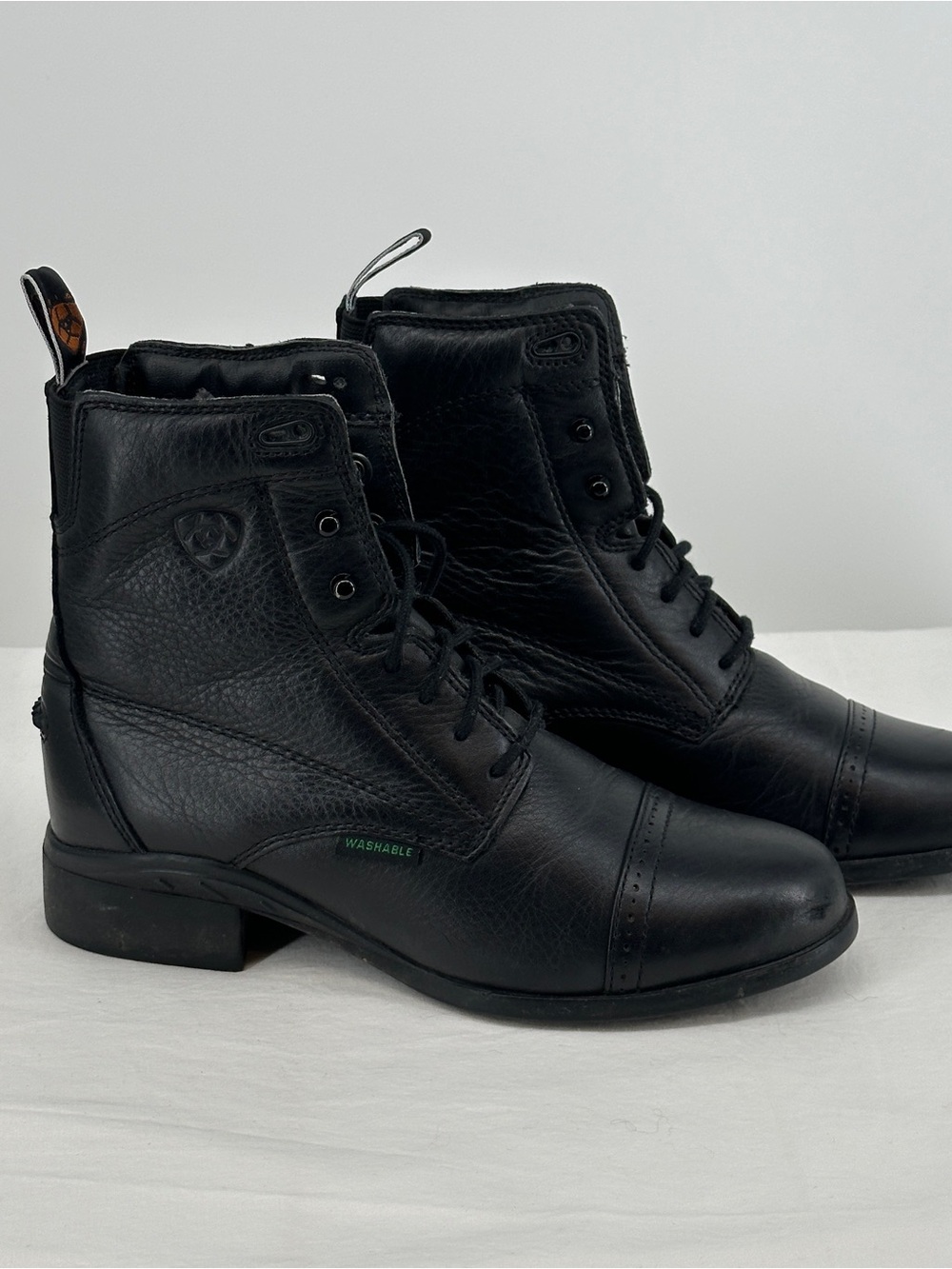 Women’s Ariat Black Leather Lace-Up Ankle Boots Western Work Wear Utility